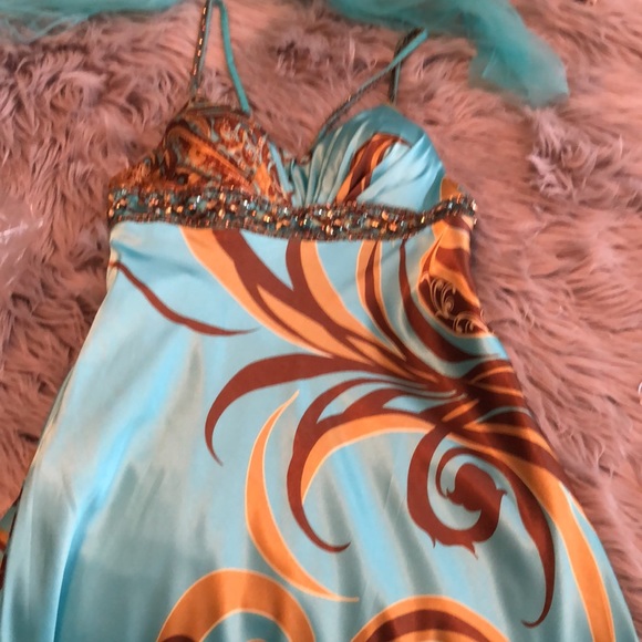 BG HAUTE evening/prom dress - Picture 3 of 8